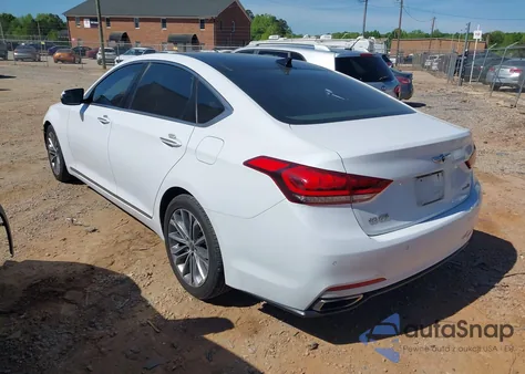 2015 Hyundai Genesis 3.8 z USA, uszkodzony, nr VIN KMHGN4JE4FU071605